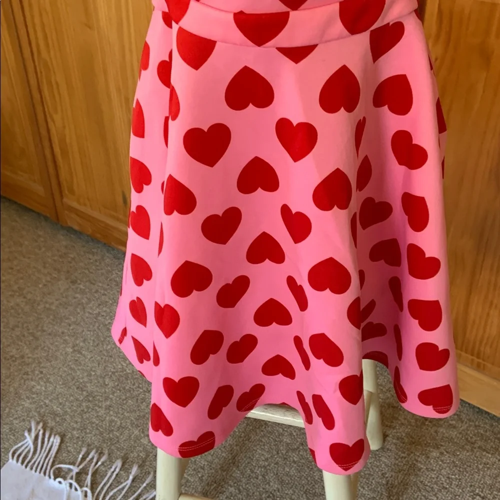 Hot Topic Skirtall Pink Dress with Red Hearts S/M anime cosplay Comic-Con
